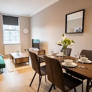 Deluxe Modern 1&2 Bed Near & Station Apartment Brighton